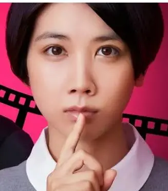 假装我是美羽小姐 海报