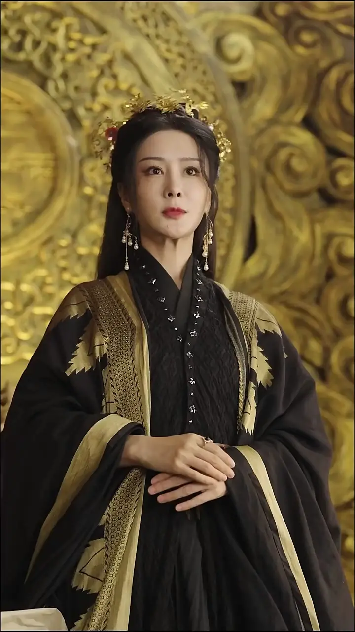 《长公主殿下荣耀归来》：权谋与爱情交织，一场华丽的复仇